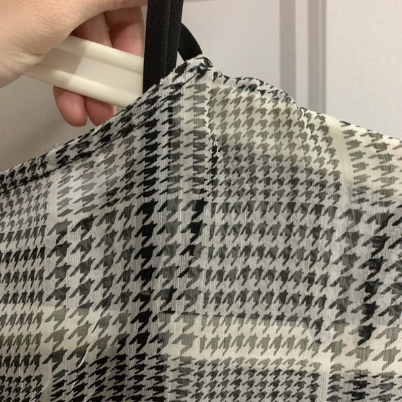 Lira dress - Picture 5 of 5